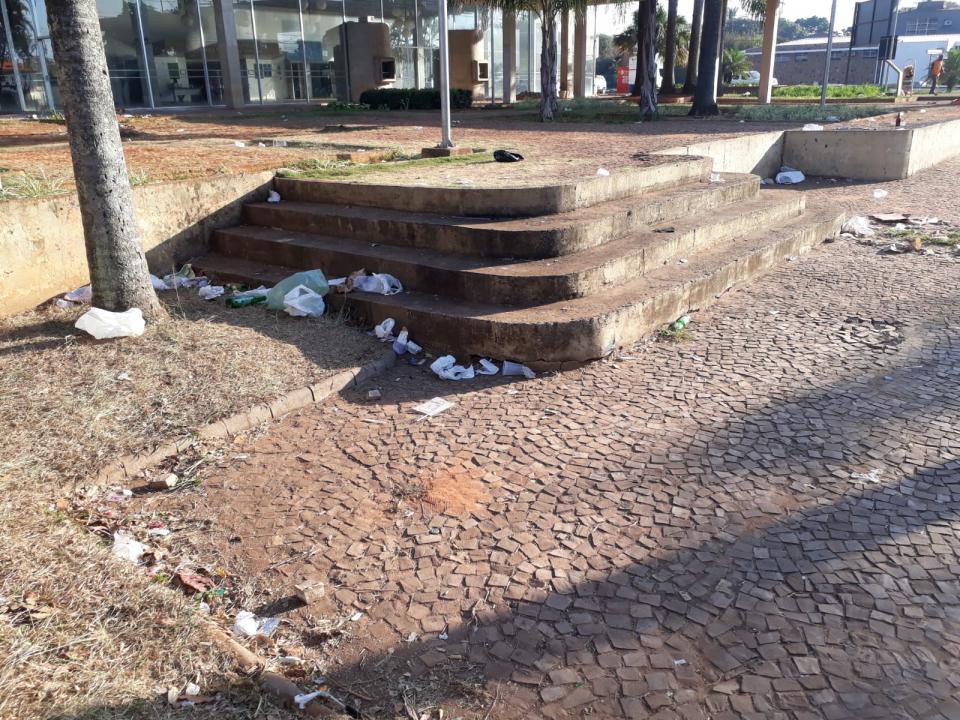 Foto 2 de 4 — Prefeitura adotará medidas para evitar aglomeração na avenida Bento de Abreu